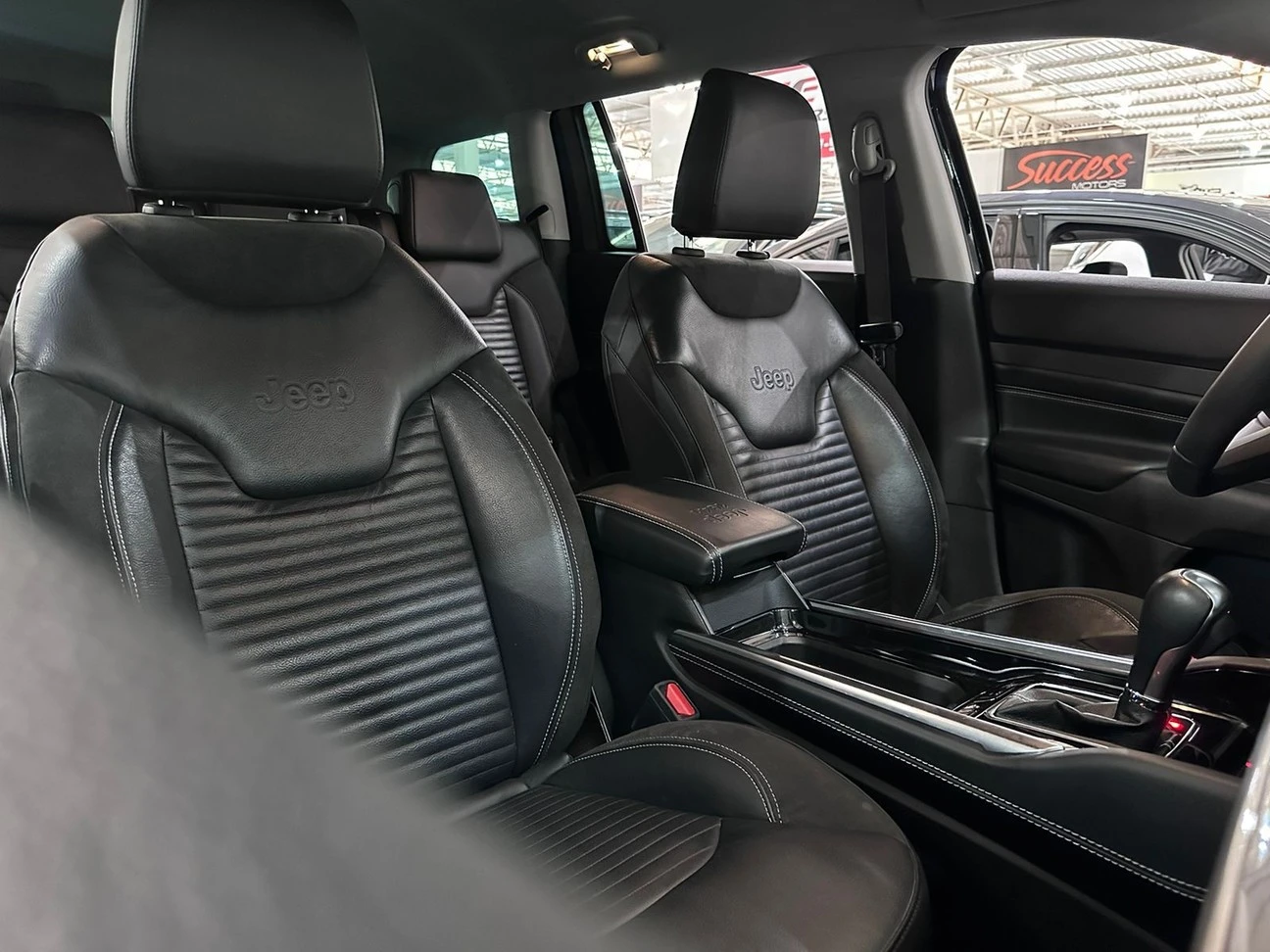 JEEP COMMANDER