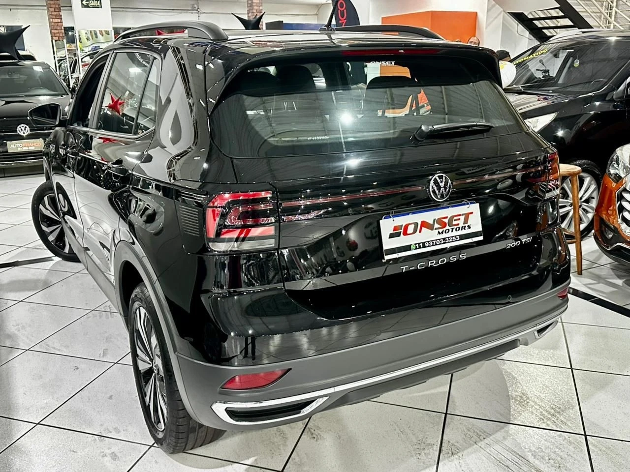 VOLKSWAGEN T-CROSS