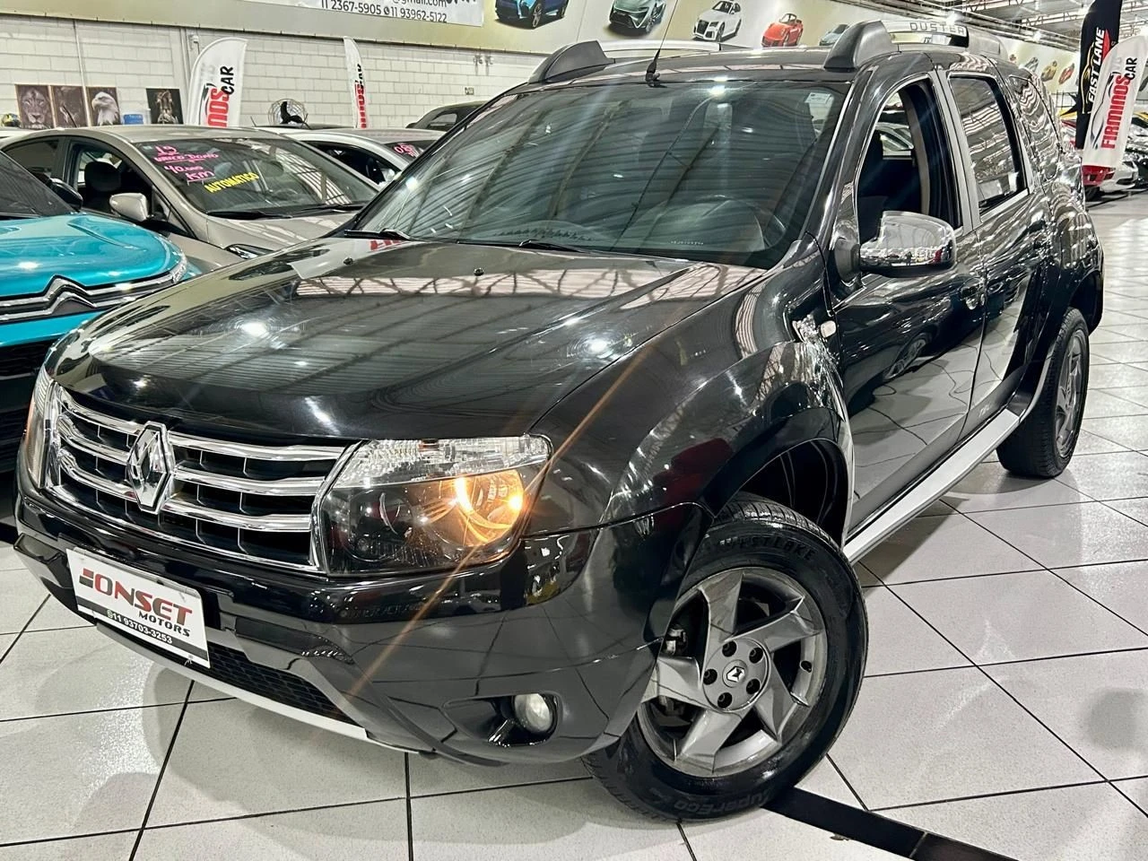 RENAULT DUSTER