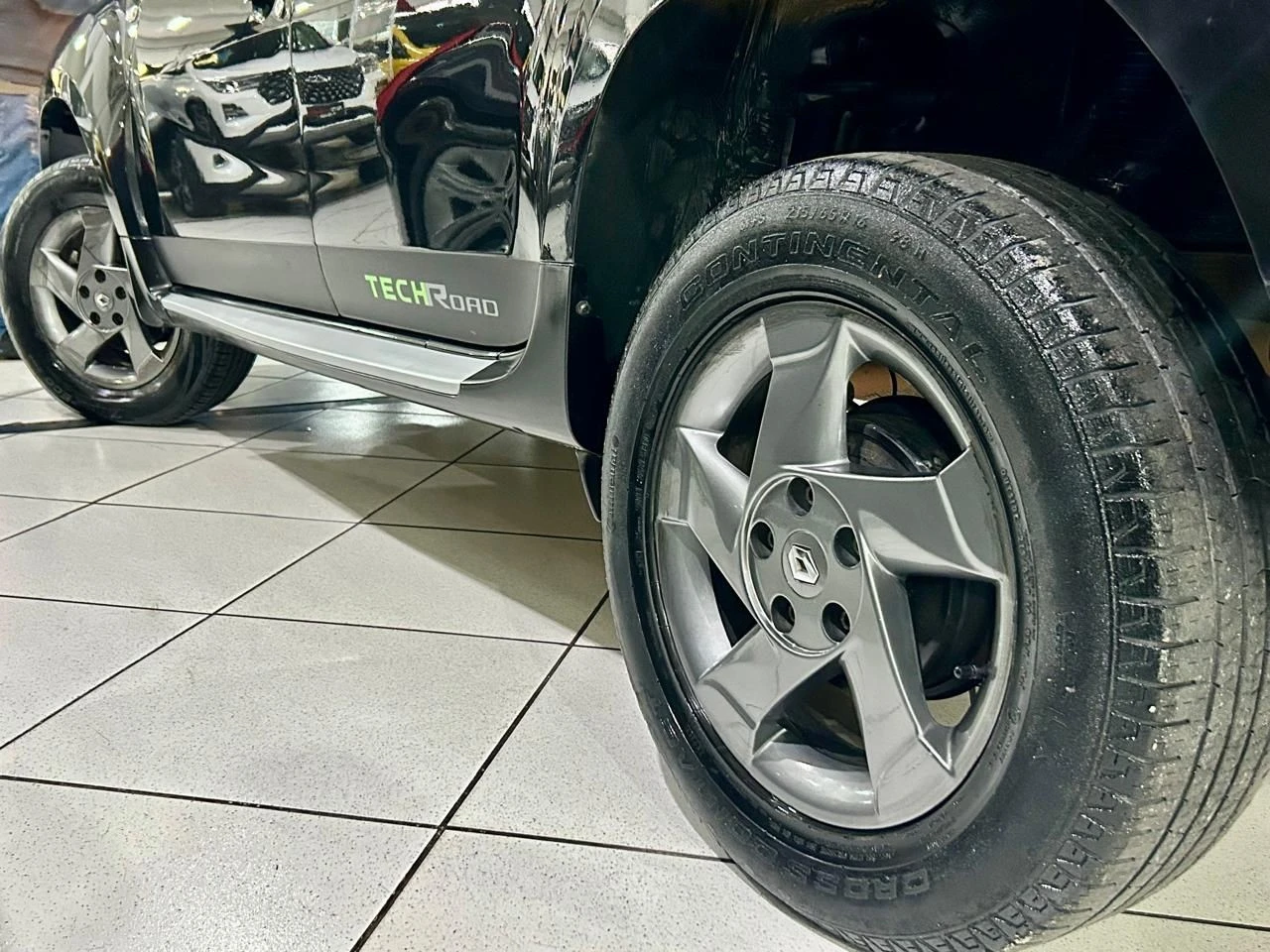 RENAULT DUSTER