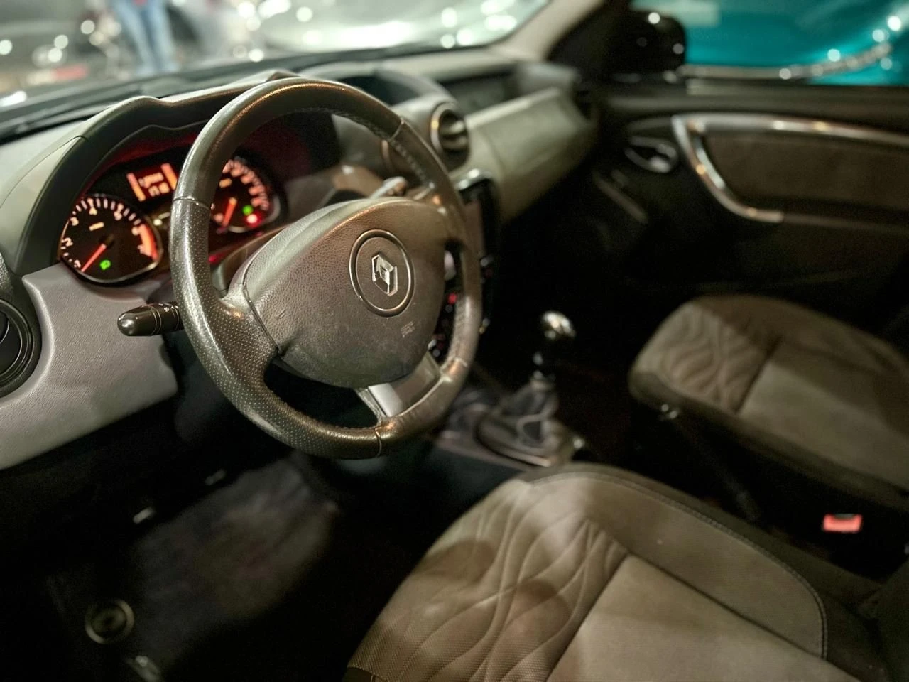 RENAULT DUSTER