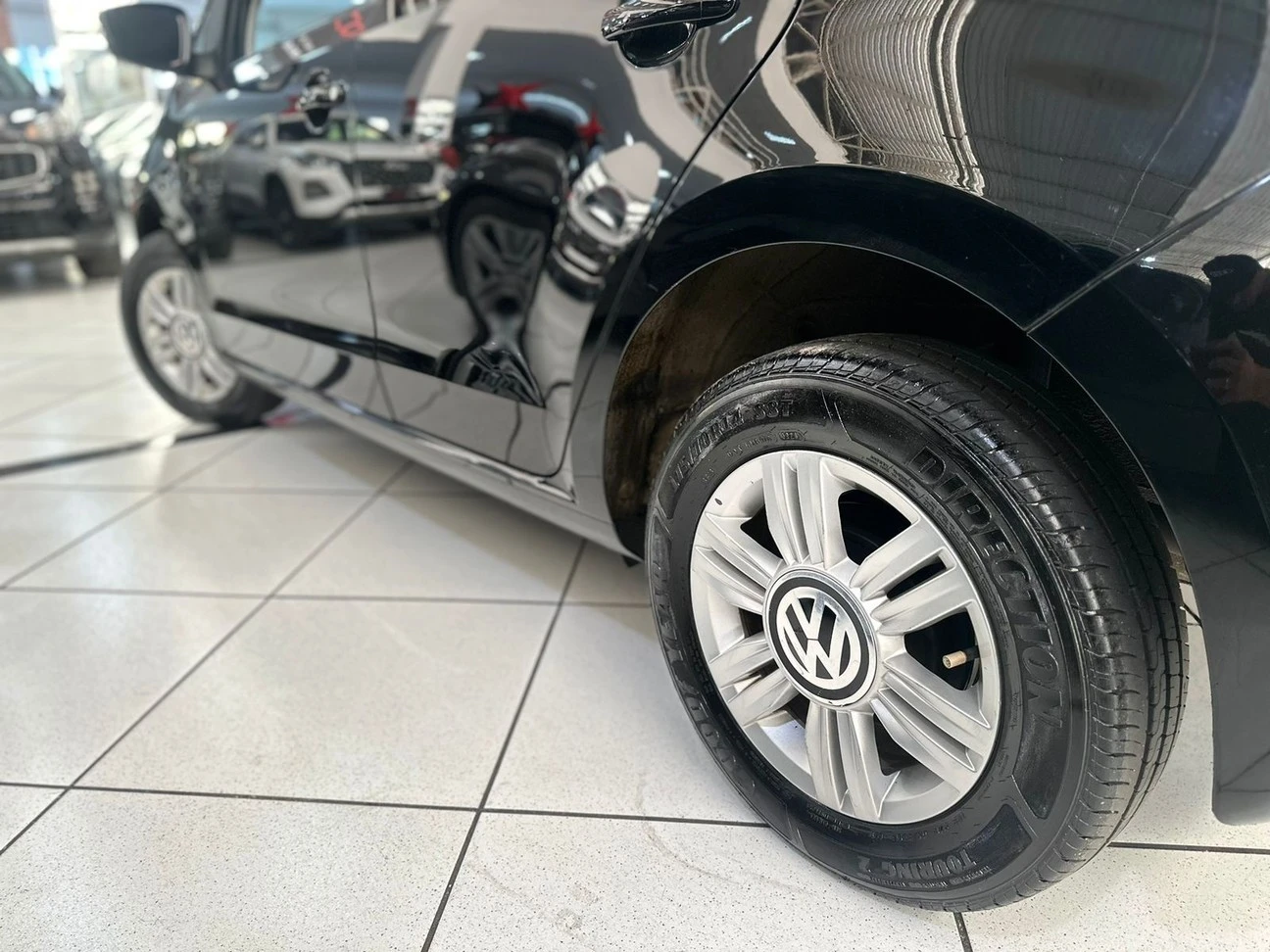 VOLKSWAGEN UP