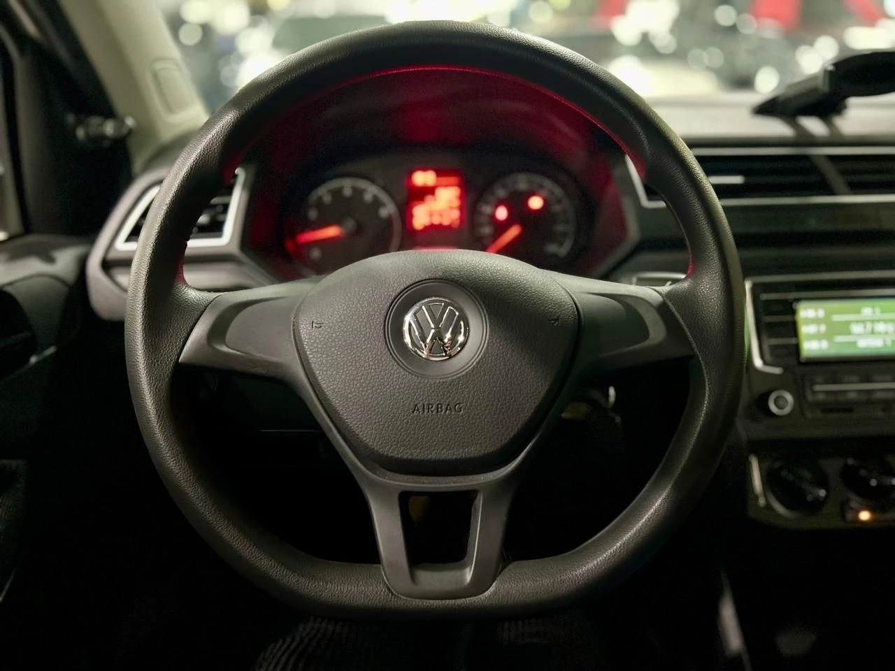 VOLKSWAGEN VOYAGE