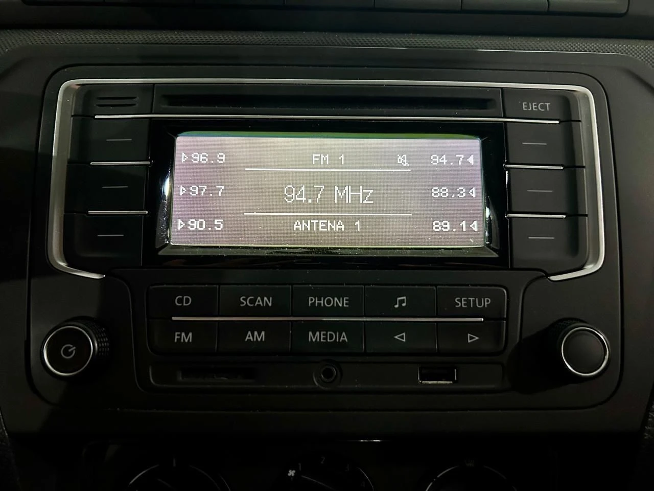 VOLKSWAGEN VOYAGE