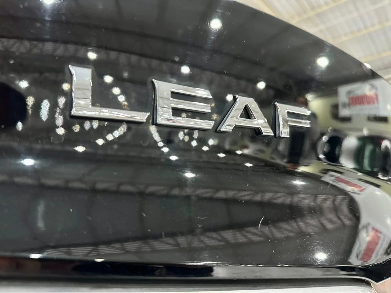 NISSAN LEAF