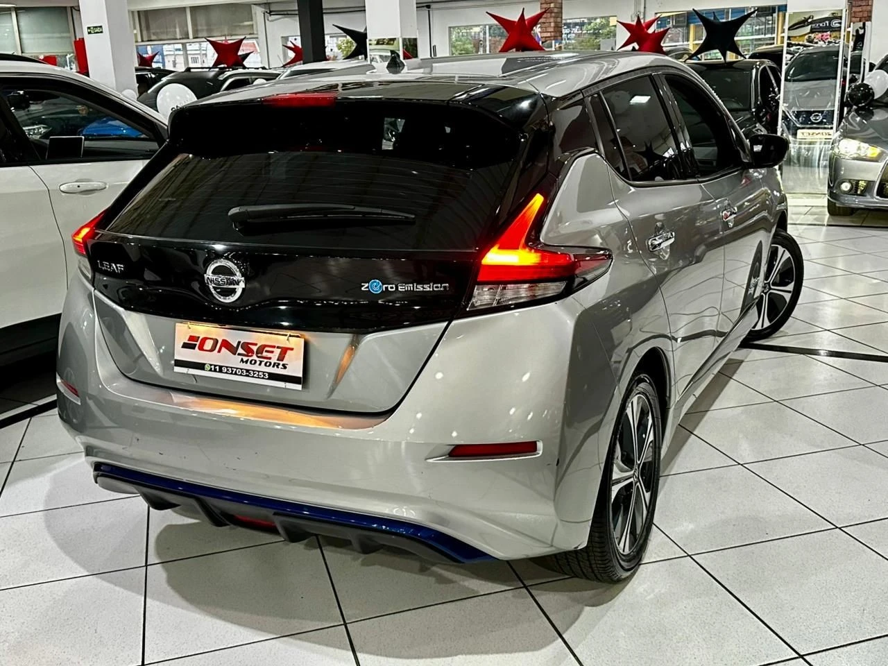 NISSAN LEAF
