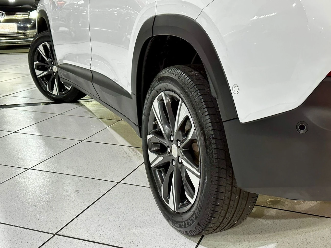 CHEVROLET TRACKER