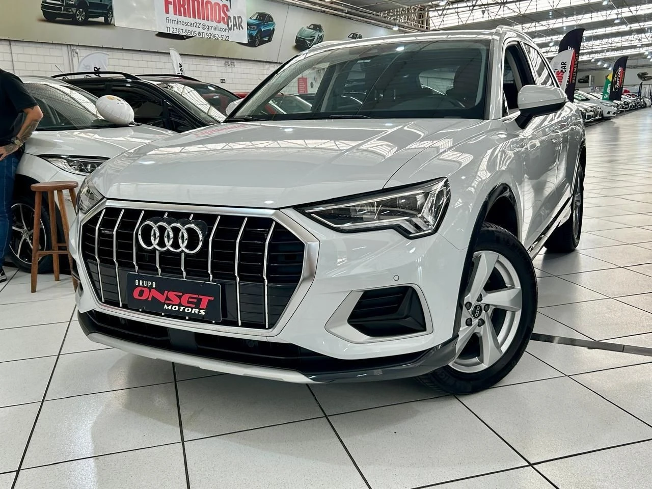 AUDI Q3