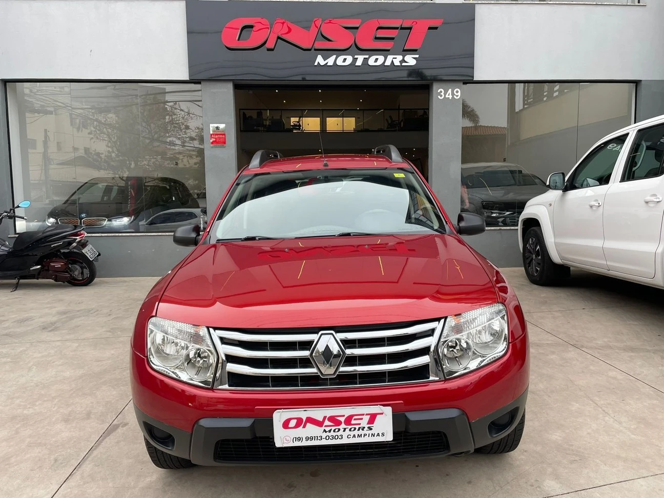 RENAULT DUSTER