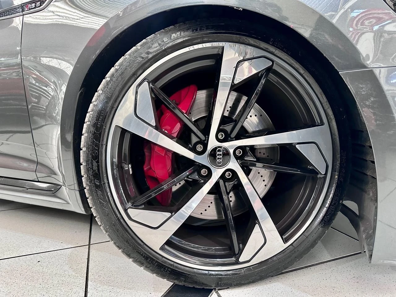 AUDI RS5