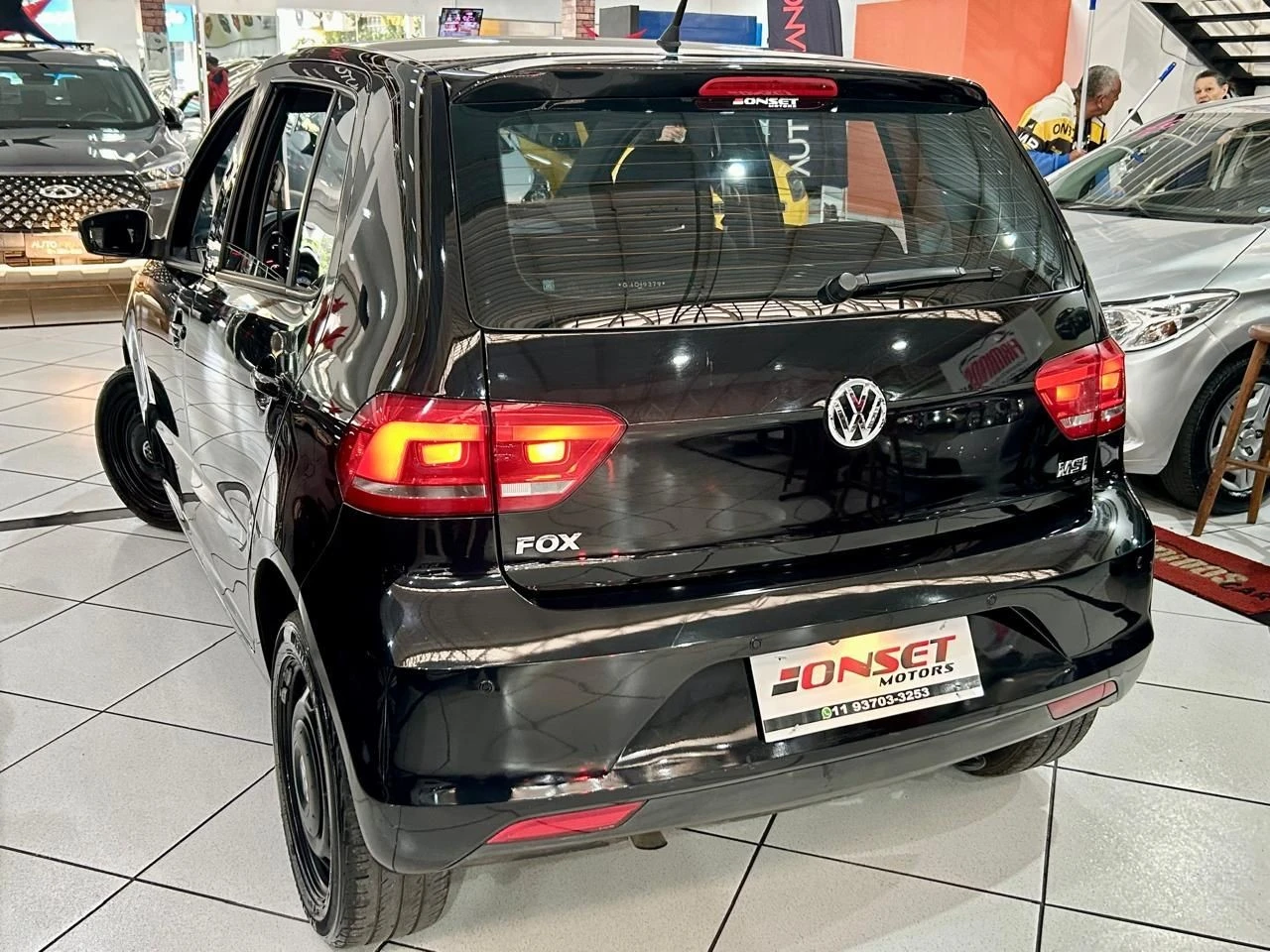 VOLKSWAGEN FOX