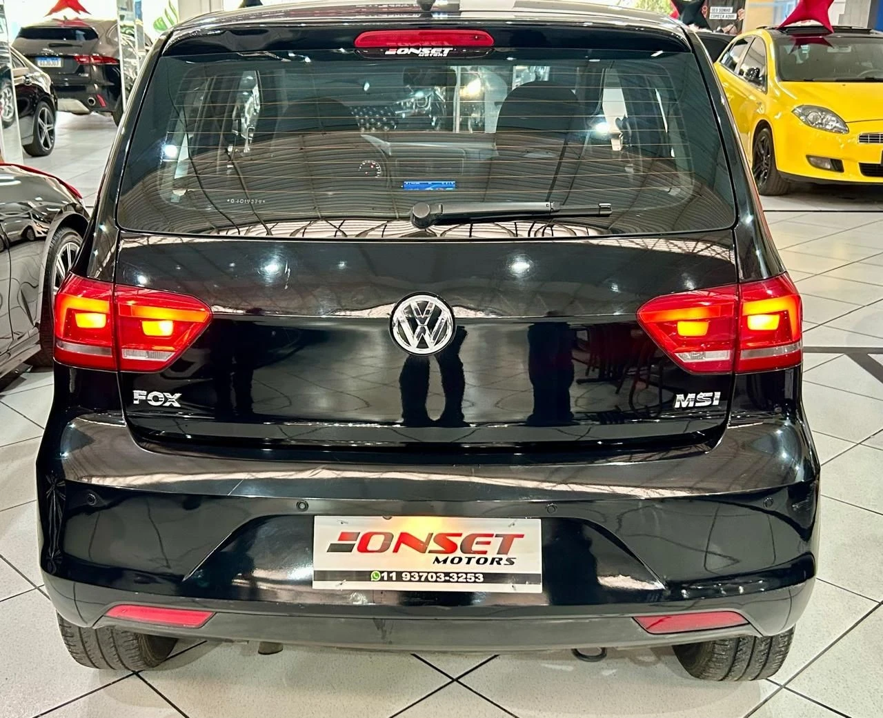 VOLKSWAGEN FOX
