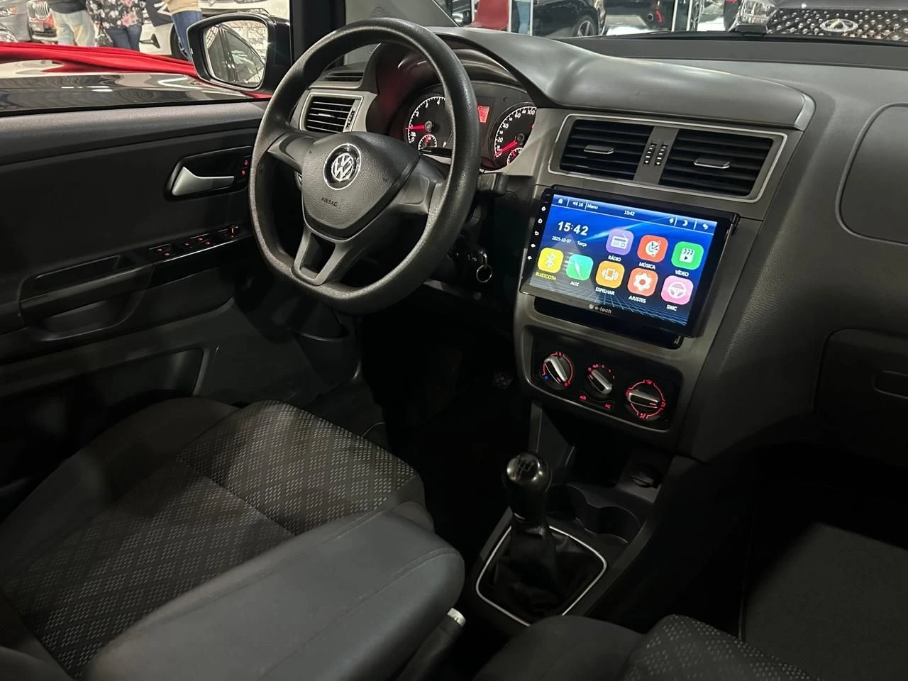 VOLKSWAGEN FOX
