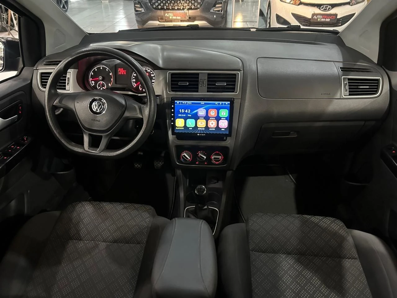 VOLKSWAGEN FOX