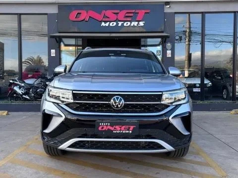VOLKSWAGEN TAOS