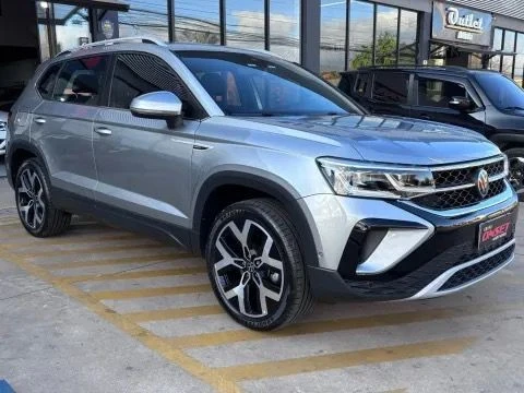 VOLKSWAGEN TAOS