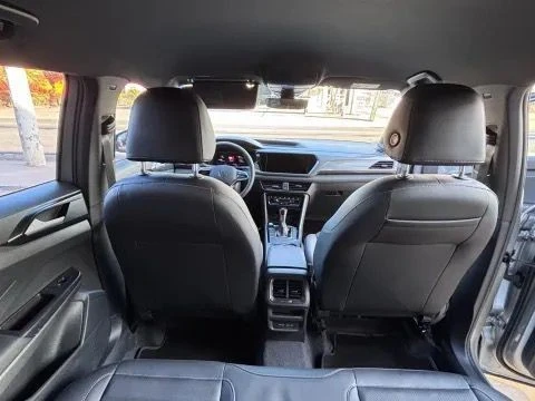 VOLKSWAGEN TAOS
