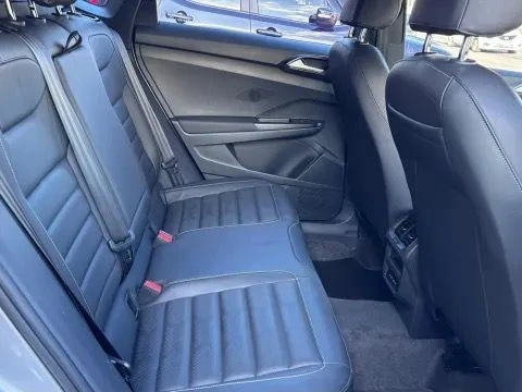 VOLKSWAGEN TAOS