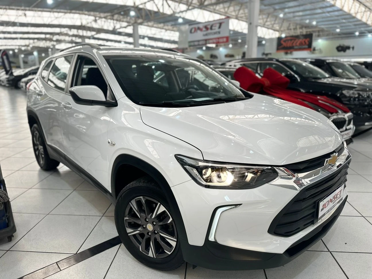 CHEVROLET TRACKER