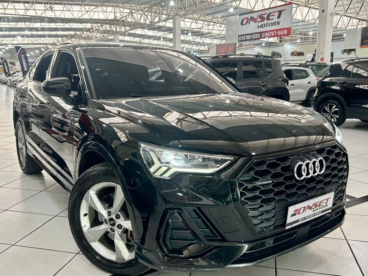 AUDI Q3