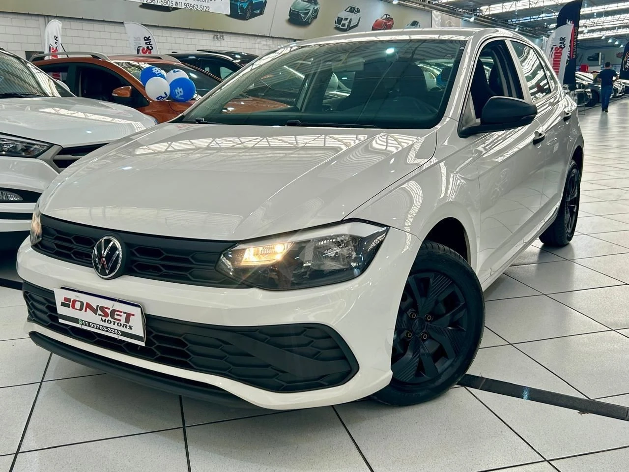 VOLKSWAGEN POLO