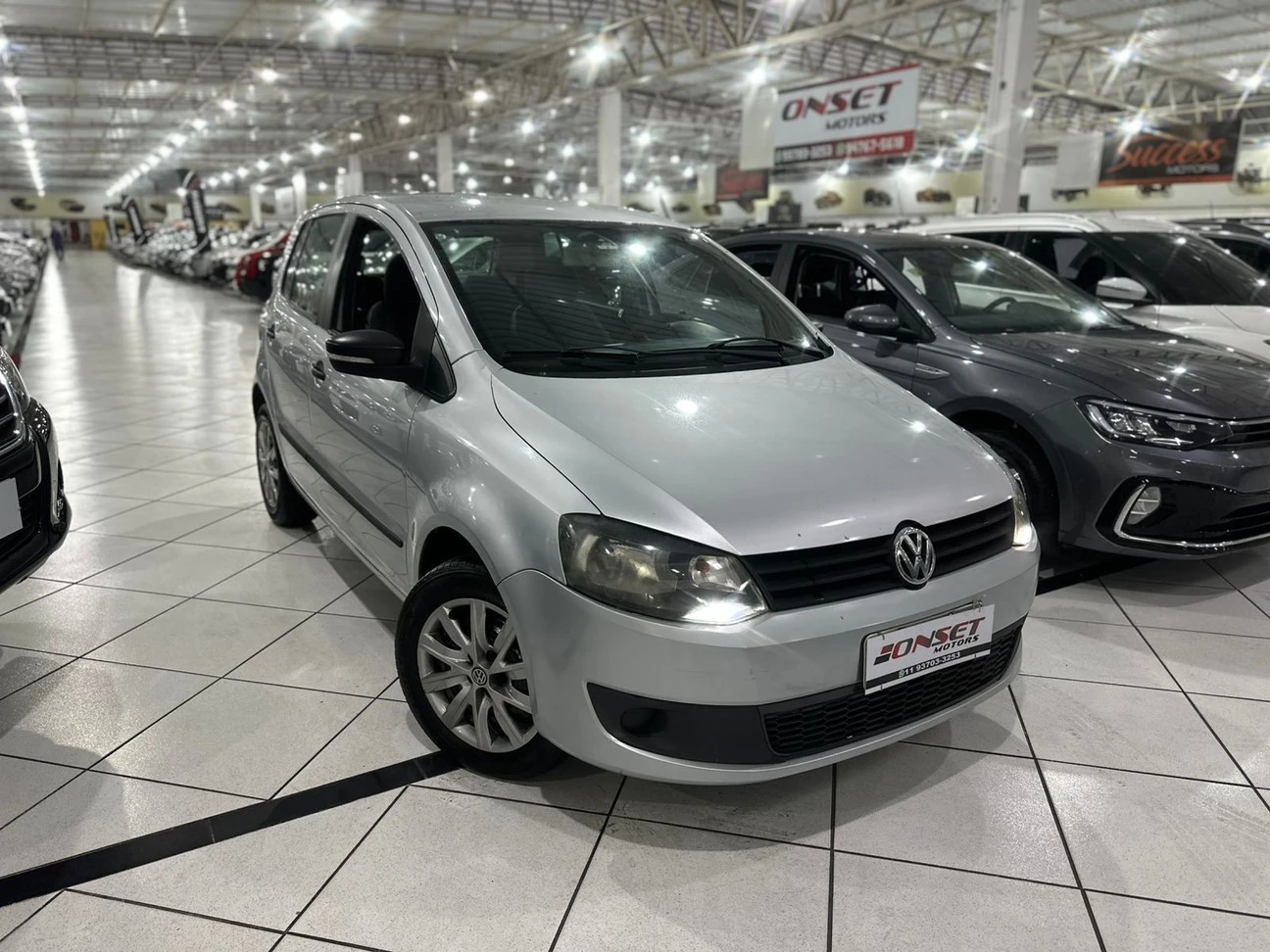 VOLKSWAGEN FOX