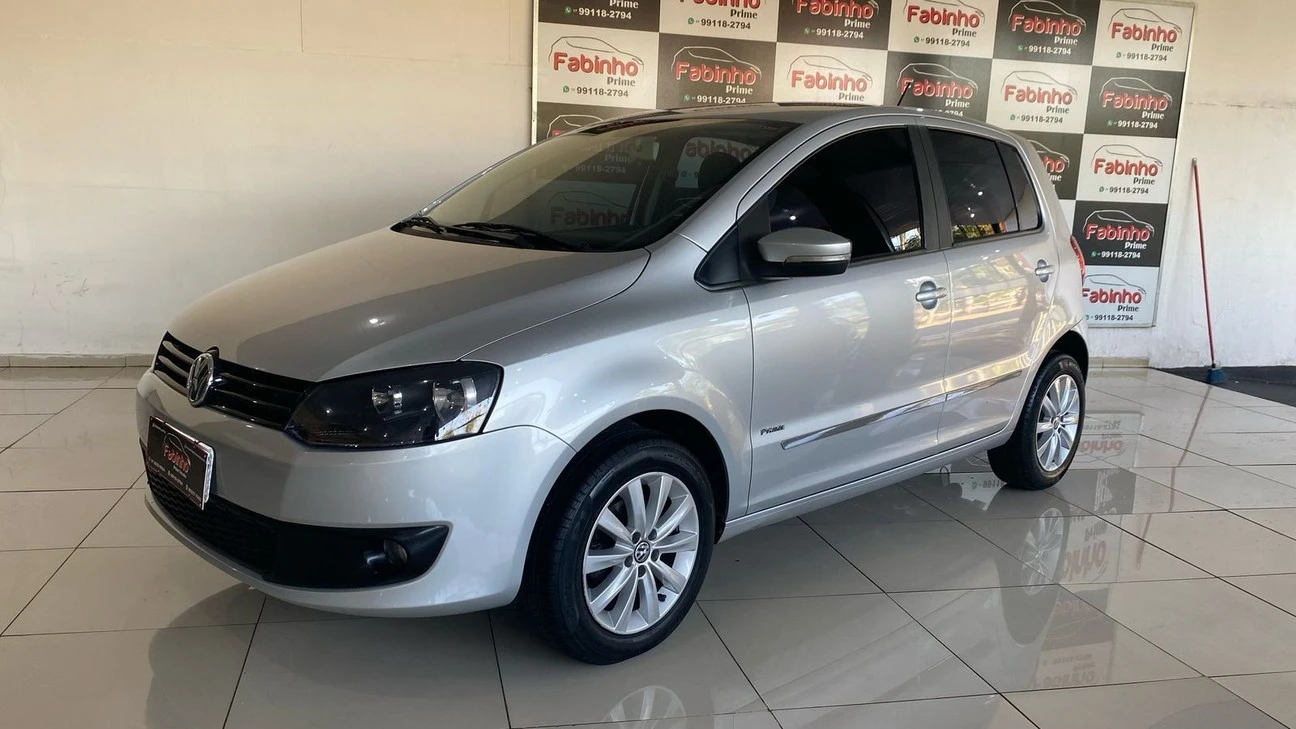 VOLKSWAGEN FOX
