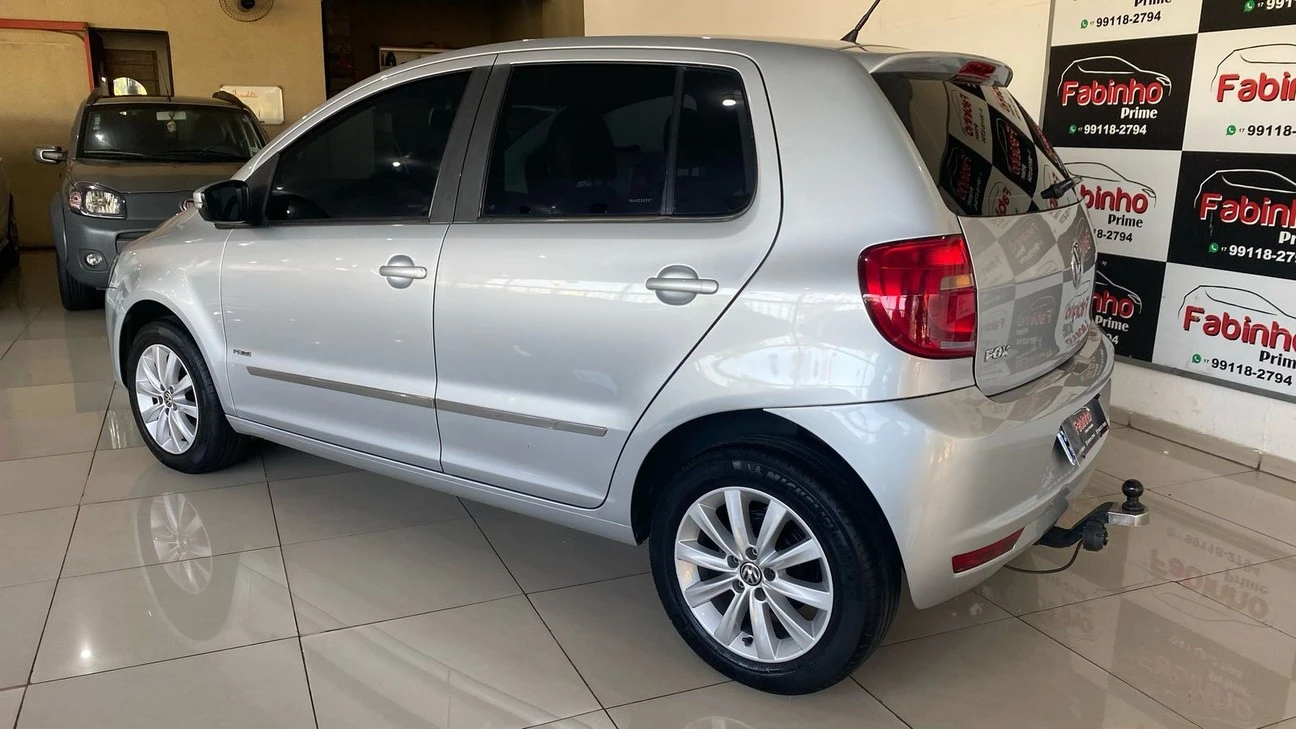 VOLKSWAGEN FOX