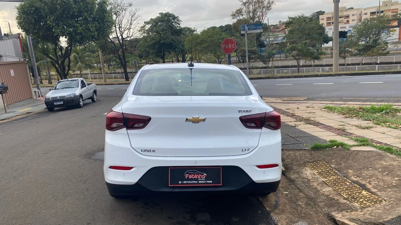 CHEVROLET ONIX