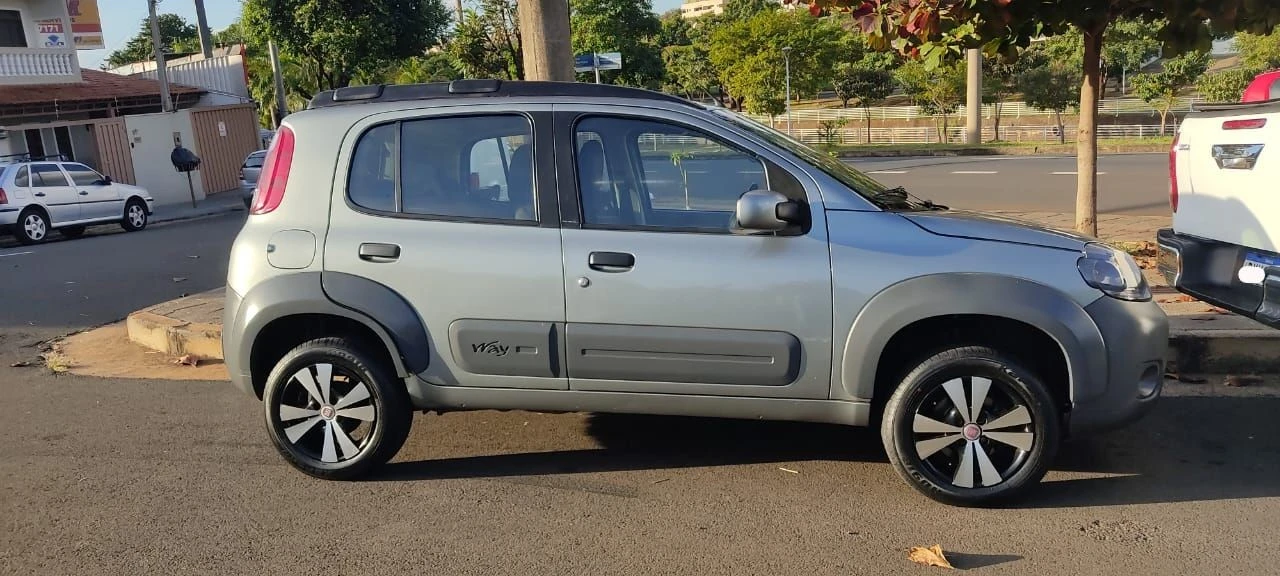 FIAT UNO