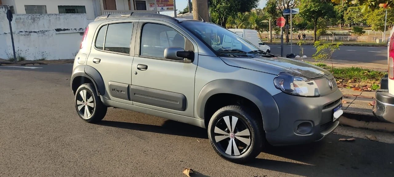 FIAT UNO