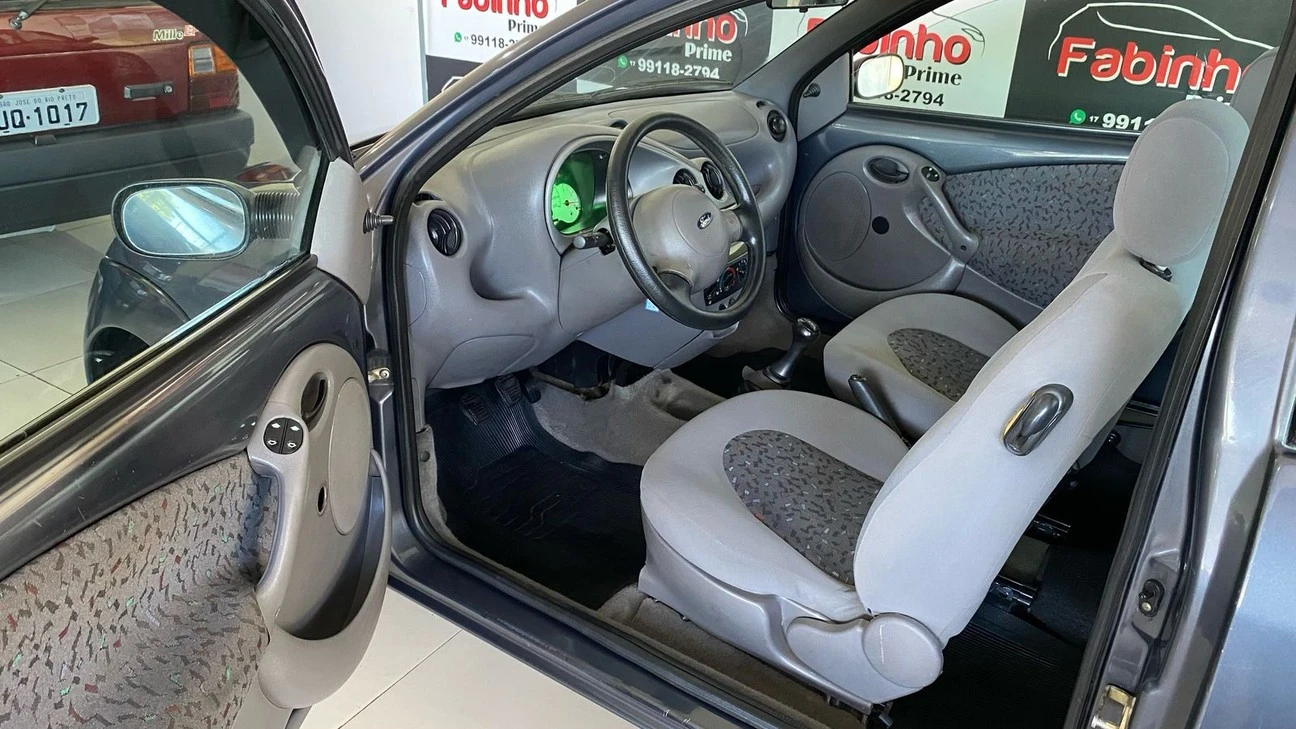 FORD KA