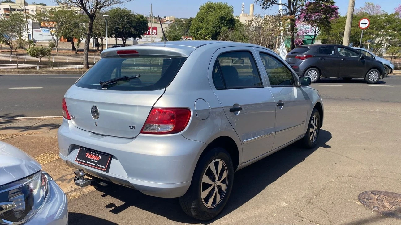 VOLKSWAGEN GOL