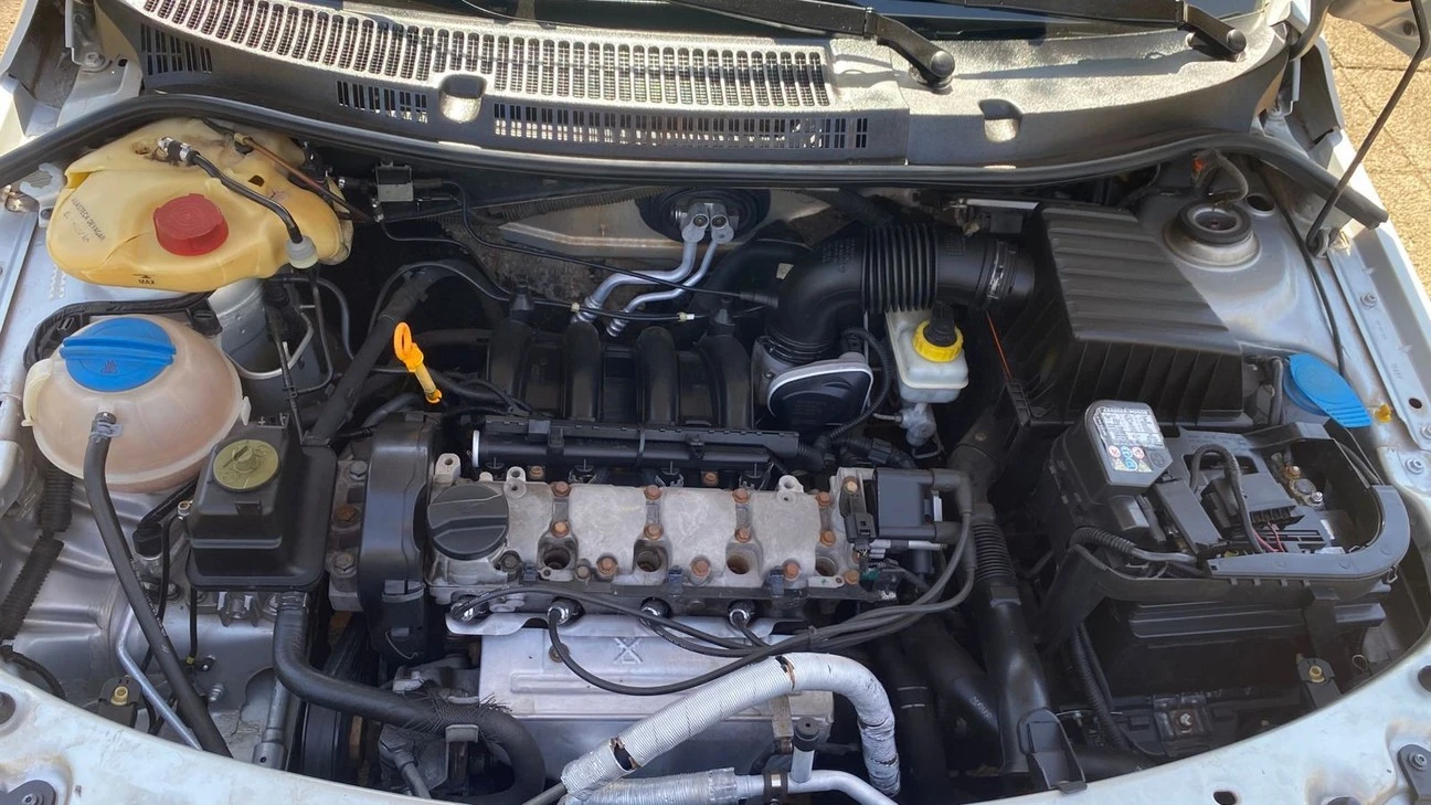 VOLKSWAGEN GOL