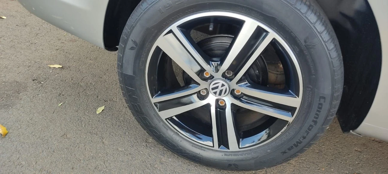 VOLKSWAGEN SPACEFOX