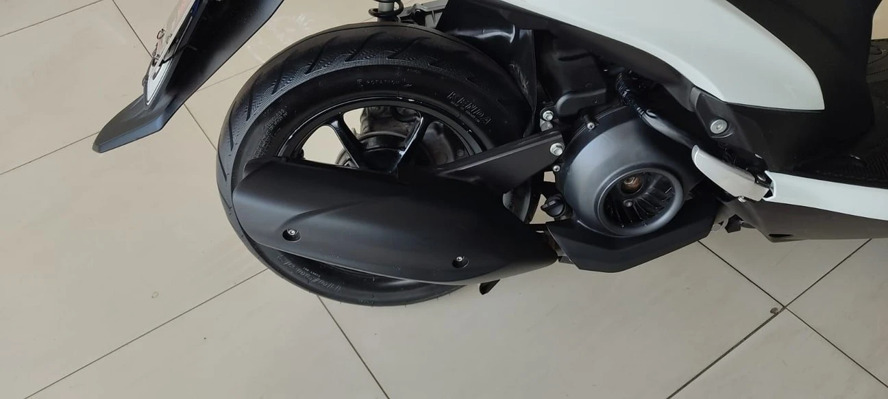 YAMAHA FLUO 125 ABS