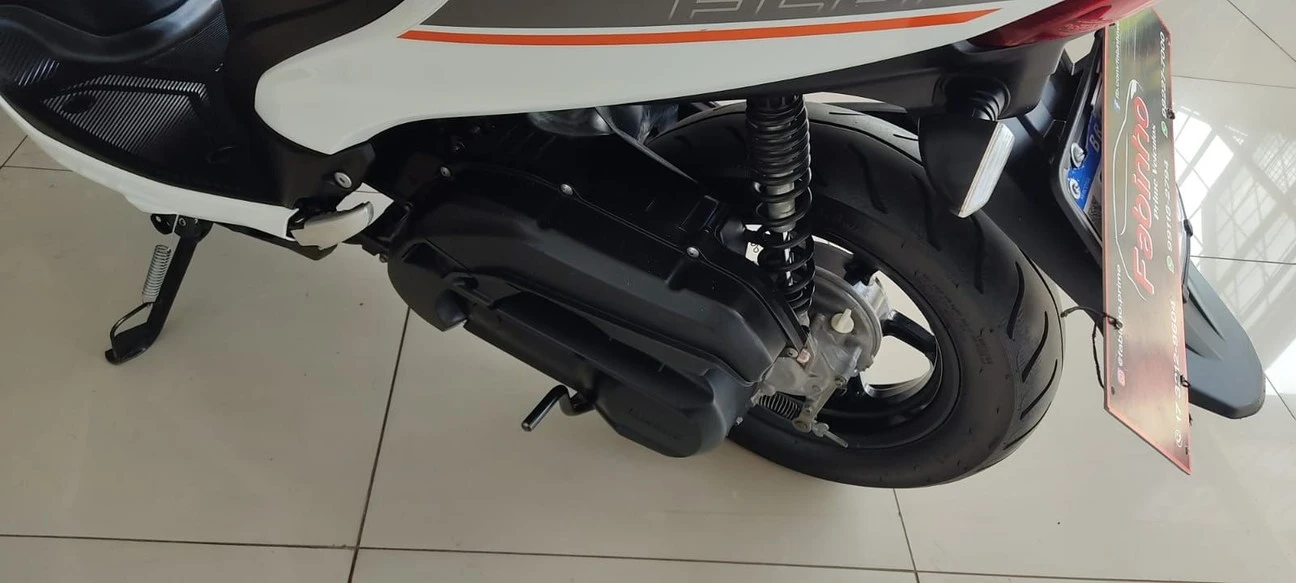 YAMAHA FLUO 125 ABS