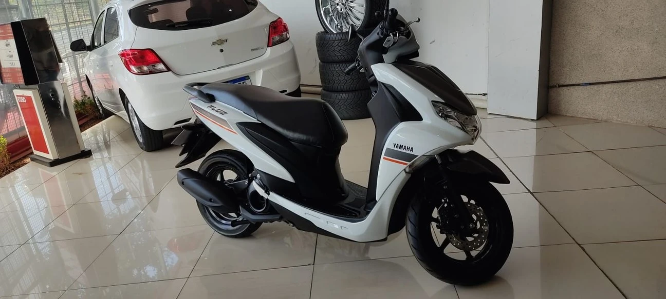 YAMAHA FLUO 125 ABS