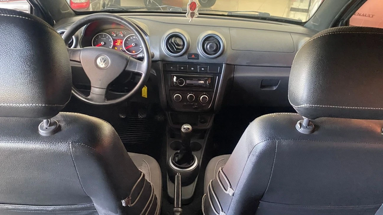 VOLKSWAGEN GOL
