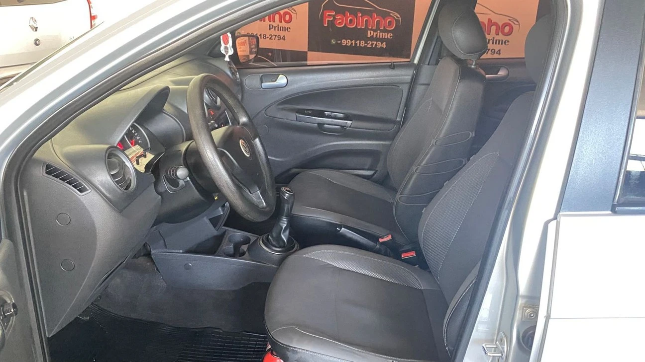 VOLKSWAGEN GOL