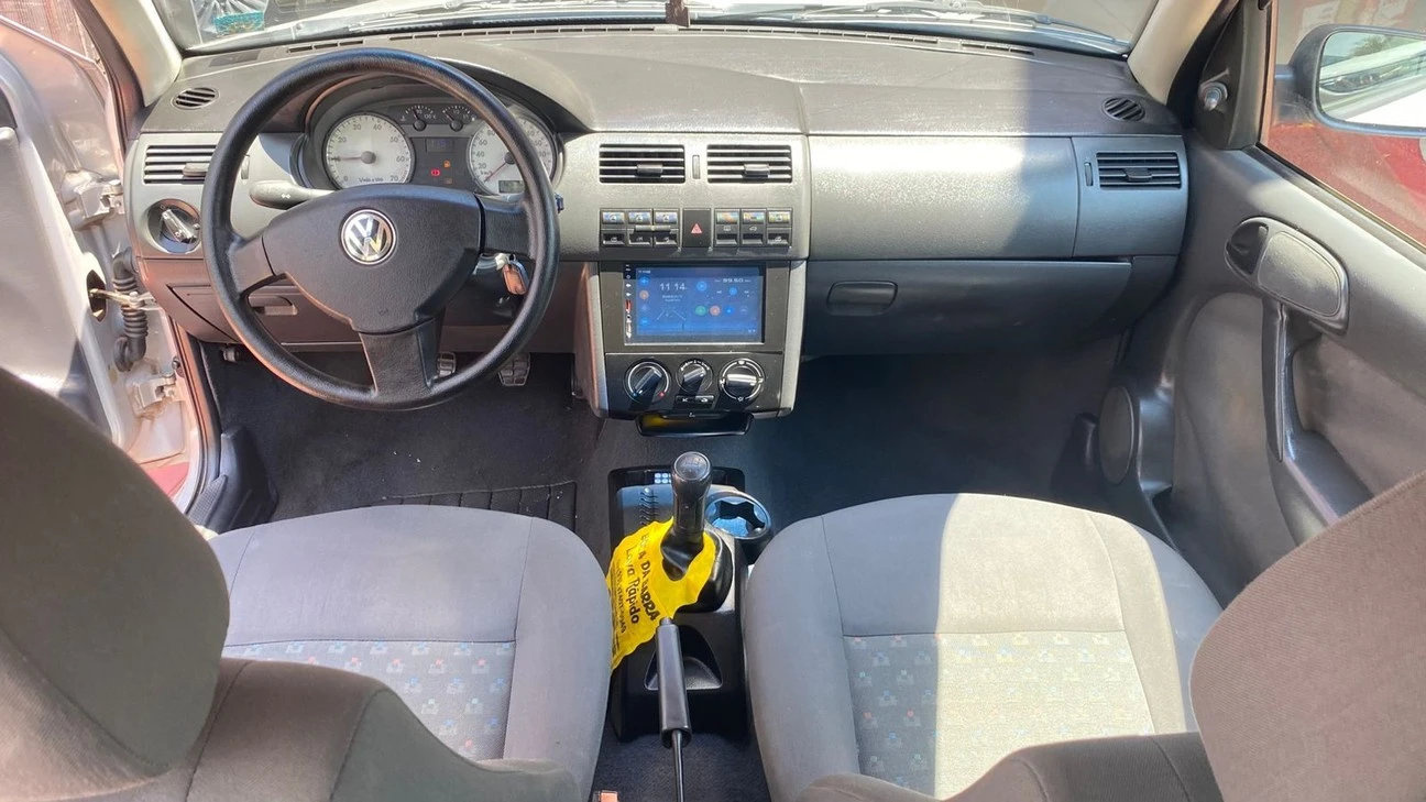 VOLKSWAGEN GOL