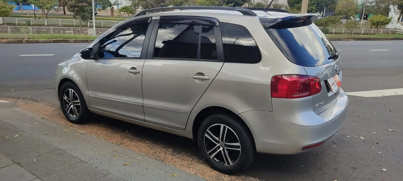 VOLKSWAGEN SPACEFOX