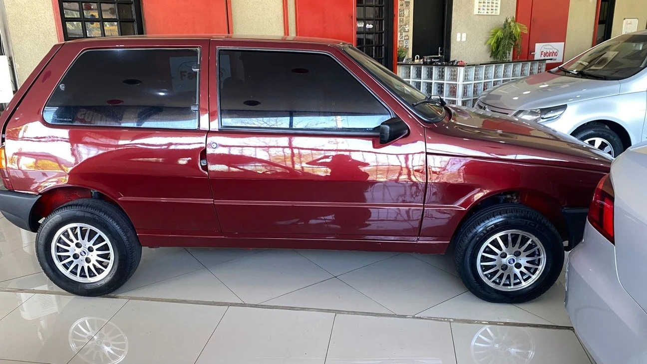 FIAT UNO