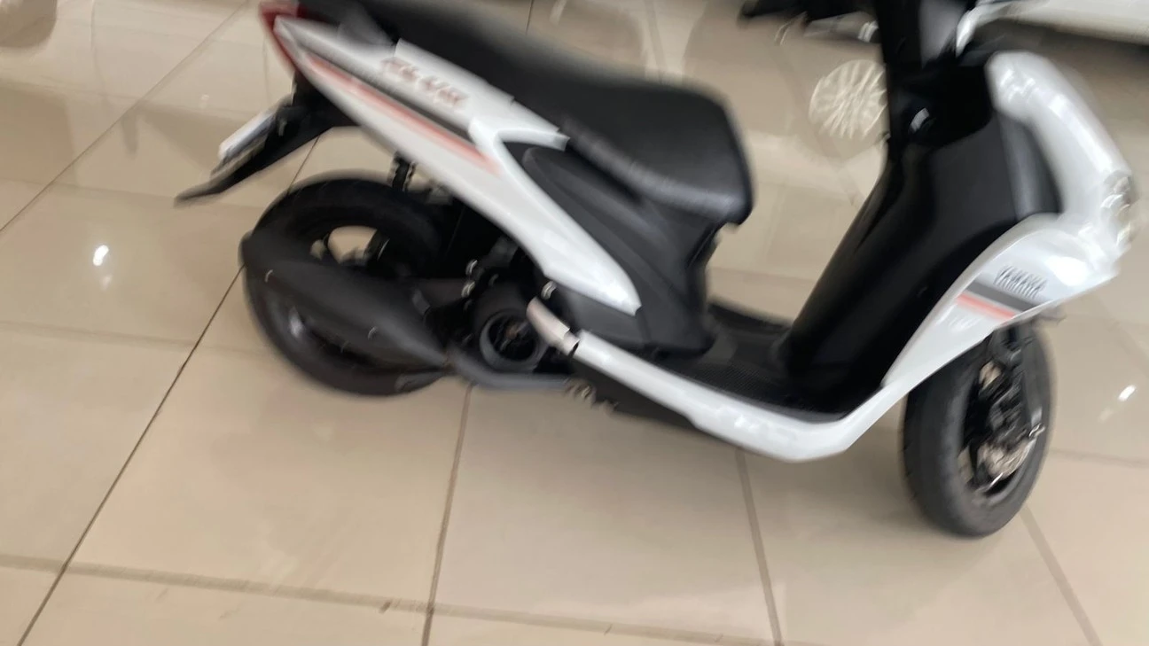 YAMAHA FLUO 125 ABS