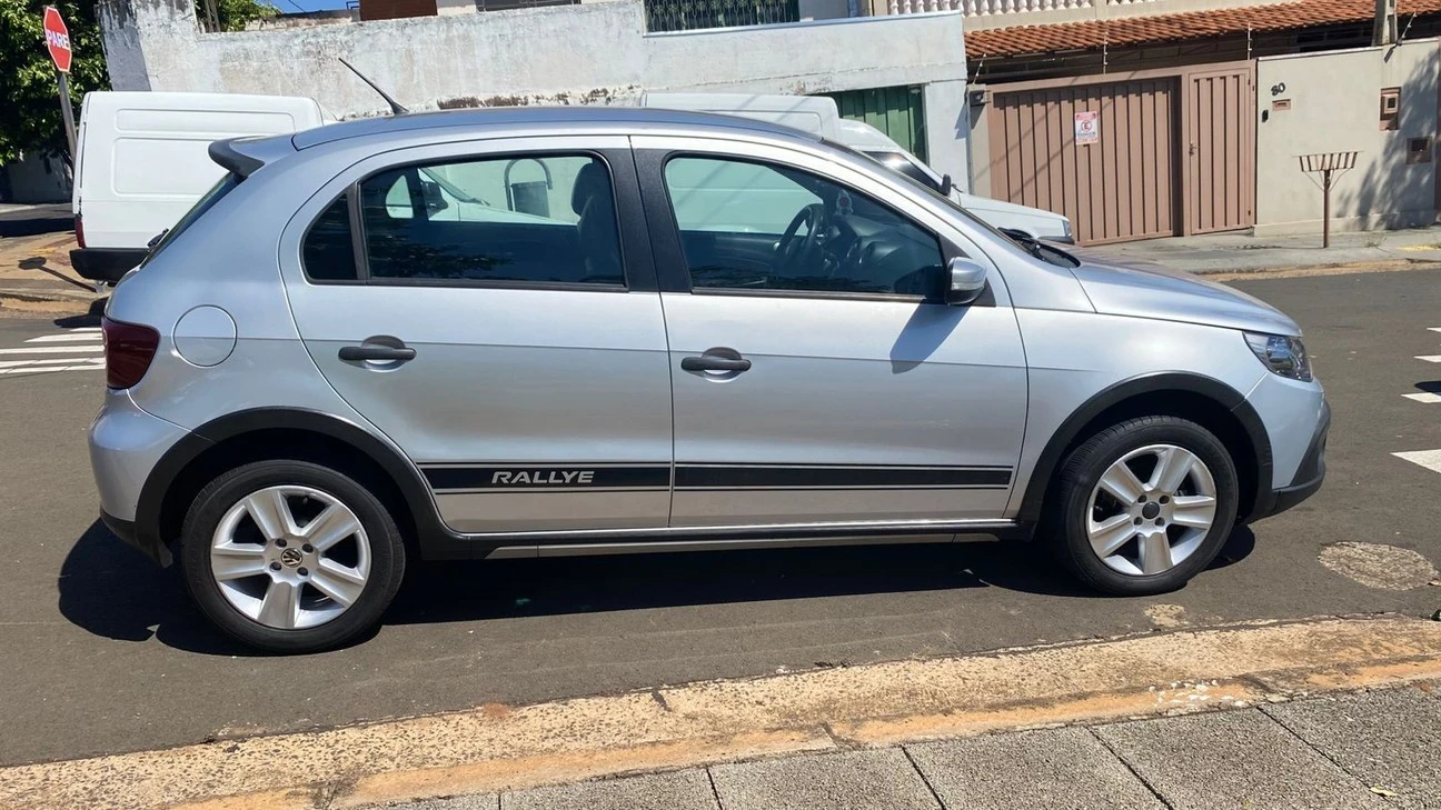 VOLKSWAGEN GOL