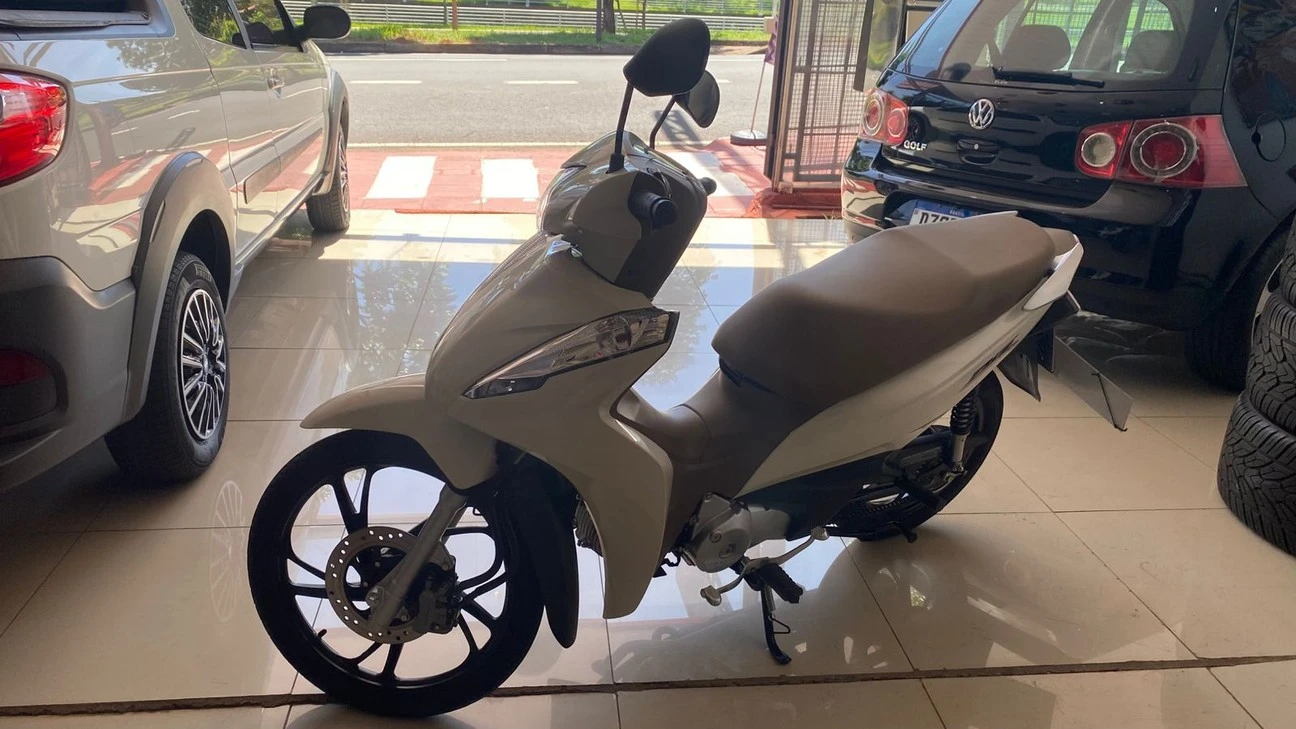 HONDA BIZ 125 ES