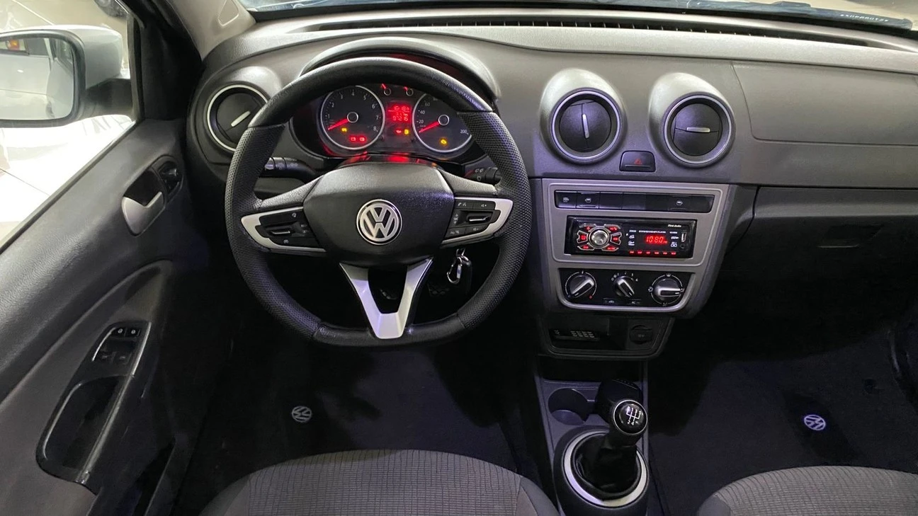 VOLKSWAGEN GOL