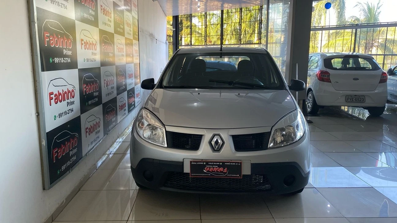 RENAULT SANDERO