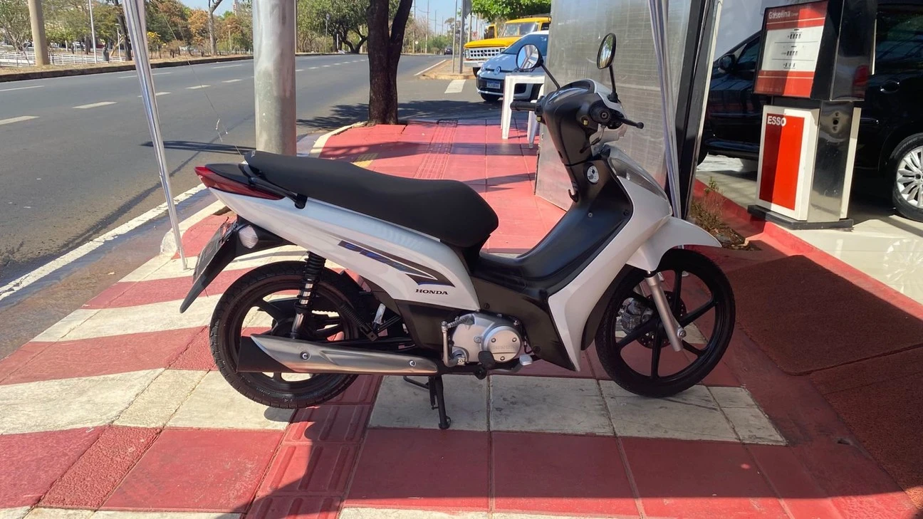 HONDA BIZ 125 EX