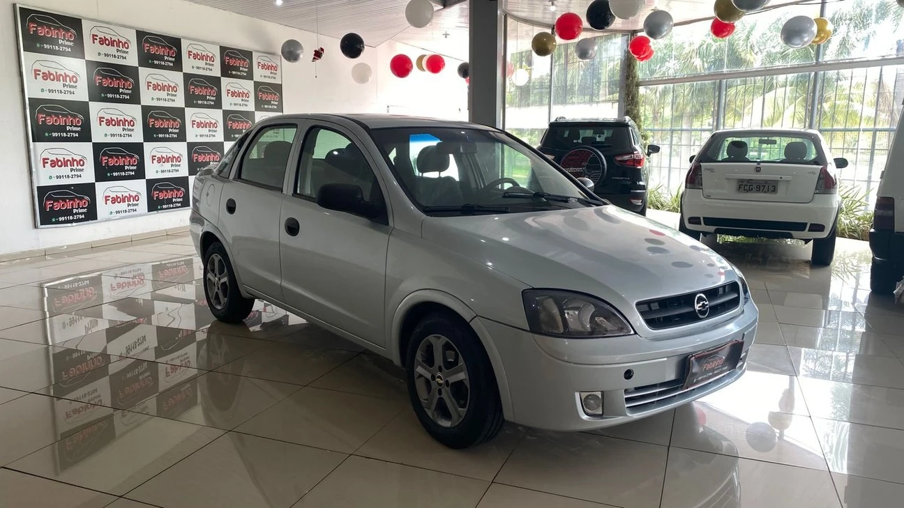 CHEVROLET CORSA